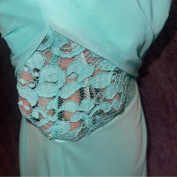 David’s Bridal Formal Dress-NWT - Picture 10 of 13